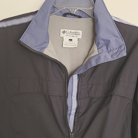 COLUMBIA WINDBREAKER - Picture 5 of 8